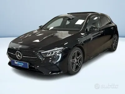Usado Mercedes A180 Advanced Plus 116 CV (85 kW) 2024 Negro Berlina