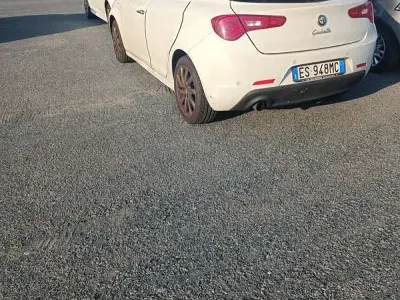 Usata Alfa Romeo Giulietta Veloce 120 CV (88 kW) 2013 Utilitaria