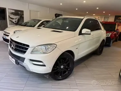 Usata Mercedes ML350 258 CV (189 kW) 2012 Bianco SUV