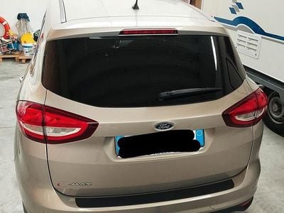 Usata 2015 Ford C-MAX Titanium Monovolume | 7000 € (Ottimo prezzo)