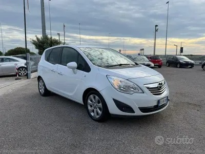 Begagnad Opel Meriva Cosmo 120 HK (88 kW) 2011 Other Minibuss