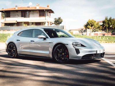 Usata Porsche Taycan GTS Sport Turismo Sport Turismo 439 kW (598 CV) 2022 Argento Station wagon