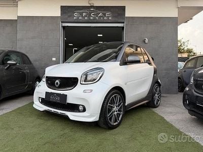 Usata Smart ForTwo Cabrio Brabus 108 CV (79 kW) 2017 Bianco Cabrio