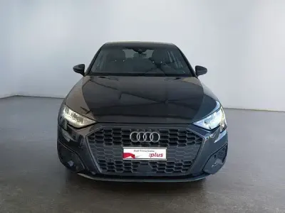 Usata Audi A3 Sportback Business 116 CV (85 kW) 2024 Grigio Utilitaria