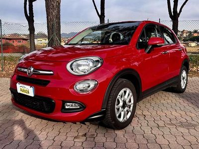 Käytetty Fiat 500 Lounge 95 HP (69 kW) 2018 Punainen Farmari