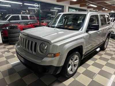 Usata Jeep Patriot Sport 163 CV (119 kW) 2011 Grigio SUV