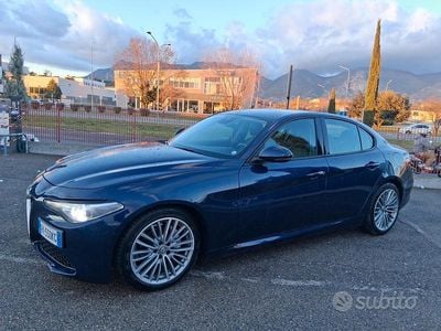 Usata Alfa Romeo Giulia 150 CV (110 kW) 2016 Blu Berlina