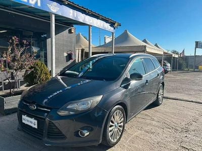 Usata Ford Focus Titanium 116 CV (85 kW) 2011 Blu Station wagon