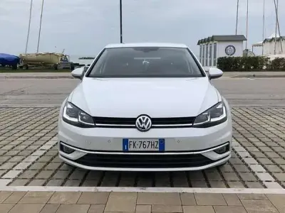 Usata VW Golf VII Executive 116 CV (85 kW) 2017 Berlina