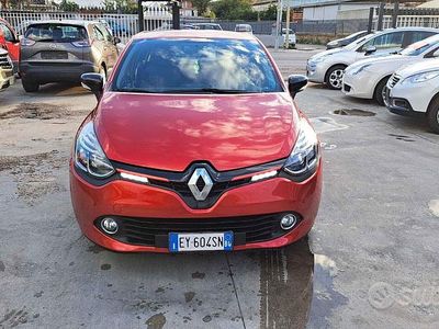 Usata Renault Clio IV 90 CV (66 kW) 2015 Rosso Berlina