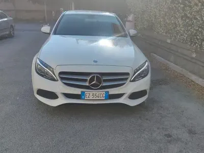 Usata Mercedes C200 184 CV (135 kW) 2015 Bianco Berlina