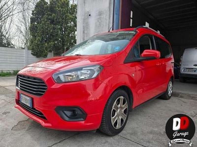 Usata Ford Courier Titanium 99 CV (72 kW) 2019 Rosso Monovolume