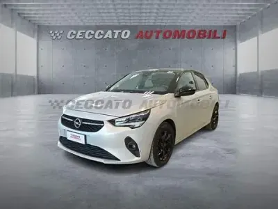Używany Opel Corsa S 101 KM (74 kW) 2022 Srebrny Hatchback