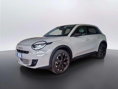 Occasion Fiat 600 La Prima 101 ch (74 kW) 2025 Argent SUV