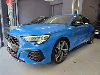 Usata Audi S3 Sport 310 CV (228 kW) 2022 Blu/azzurro Berlina