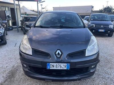 Renault Clio II