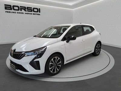 Begagnad Renault Clio V Techno 91 HK (66 kW) 2024 Vit Sedan