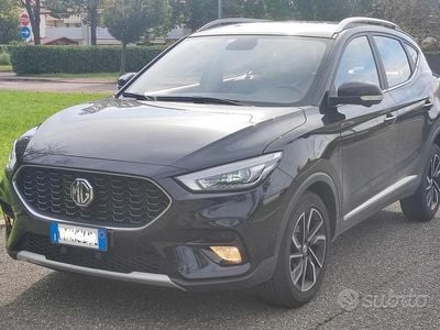 Usata MG ZS Luxury 106 CV (77 kW) 2023 Nero SUV