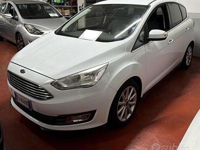 Begagnad Ford C-MAX Titanium 120 HK (88 kW) 2016 Vit Minibuss