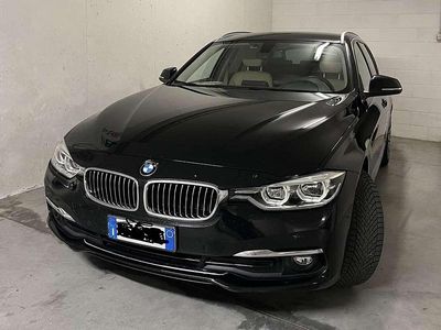 Usata BMW 320 Luxury Line 190 CV (139 kW) 2016 Nero Station wagon