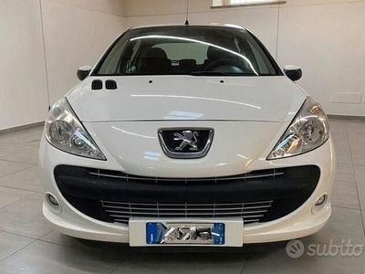 usata Peugeot 206 CC Plus 1.1 5 p. neopatentati