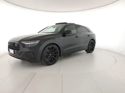 Usata Audi Q8 Sport 286 CV (210 kW) 2023 Nero mito metallizzato SUV
