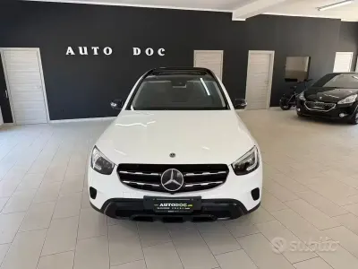Usata Mercedes GLC220 Premium 194 CV (142 kW) 2020 Bianco SUV