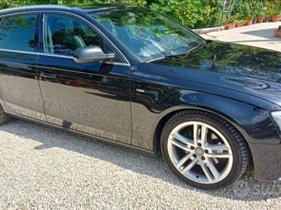 usata Audi A4 2.0 TDI S line 143cv 2012