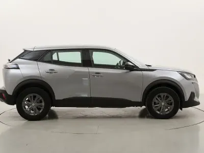 Używany Peugeot 2008 Active 131 KM (96 kW) 2021 SUV