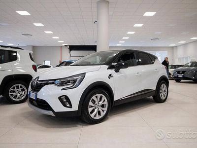 Usata Renault Captur Intens 160 CV (117 kW) 2022 Other SUV
