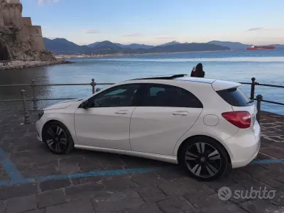 Usata Mercedes A200 136 CV (100 kW) 2014 Bianco Utilitaria