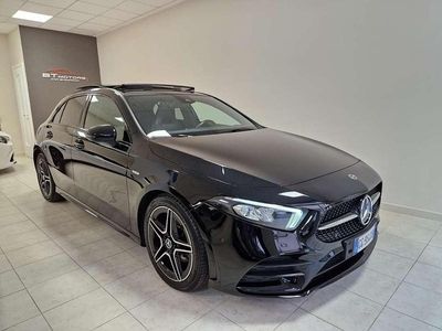 Usata Mercedes A180 Premium 116 CV (85 kW) 2021 Nero pastello Berlina