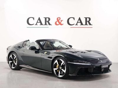 Nuova Ferrari 12 Cilindri 829 CV (609 kW) 2026 Verde Cabrio