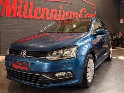 Usata VW Polo Comfortline 75 CV (55 kW) 2016 Blu Berlina