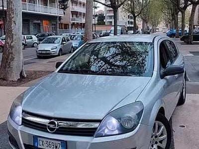Usata Opel Astra 2006 Grigio Berlina