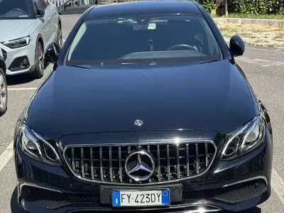Usata Mercedes E220 194 CV (142 kW) 2019 Berlina