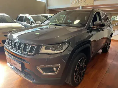 Usata Jeep Compass Opening Edition 140 CV (102 kW) 2017 Grigio SUV