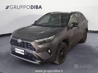 Begagnad Toyota RAV4 Hybrid Style 178 HK (130 kW) 2022 Grå SUV
