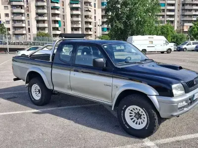 Usata Mitsubishi L 100 CV (73 kW) 2000 Cabrio