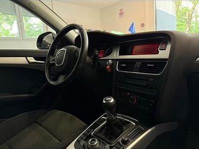 Usata Audi A4 143 CV (105 kW) 2009 Nero Station wagon