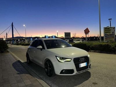 Usata Audi A1 Sportback Attraction 122 CV (89 kW) 2012 Utilitaria