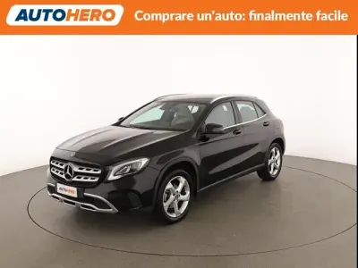 Usata Mercedes GLA180 110 CV (80 kW) 2017 Nero SUV