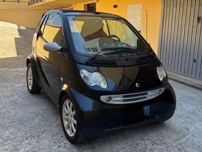 Usata Smart ForTwo Cabrio Passion 61 CV (44 kW) 2006 Nero Cabrio