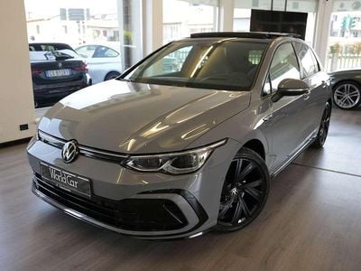 Mondsteingrau Usata 2024 VW Golf R-line Berlina | 33.900 € (Cara)