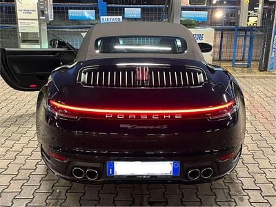 Usata Porsche 992 450 CV (330 kW) 2019 Nero Cabrio