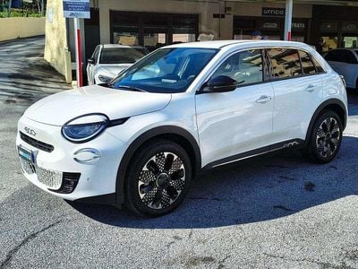 Usata Fiat 600 La Prima 101 CV (74 kW) 2025 Bianco pastello SUV