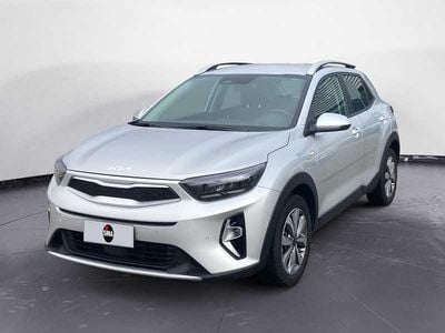 Occasion Kia Stonic Urban 84 PK (61 kW) 2023 Zilver SUV