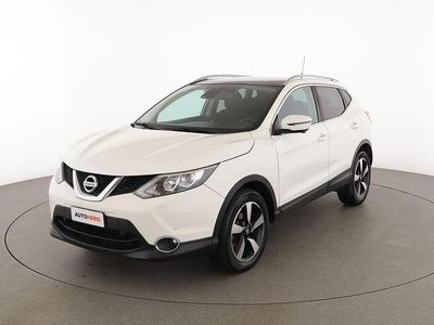 Usado Nissan Qashqai N-Connecta 110 CV (80 kW) 2017 Blanco SUV