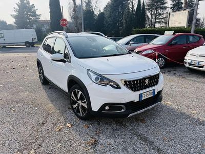 Usata Peugeot 2008 Allure 120 CV (88 kW) 2018 Bianco SUV
