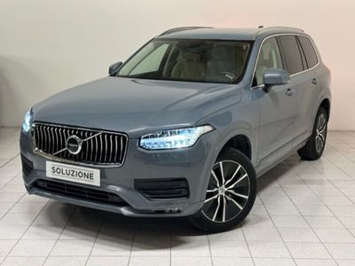 usata Volvo XC90 B5 (d) AWD Geartronic 7 posti Momentum del 2019 usata a Novara